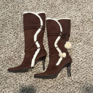 PSD Faux Suede Brown Heeled Boots with White Fur Trim